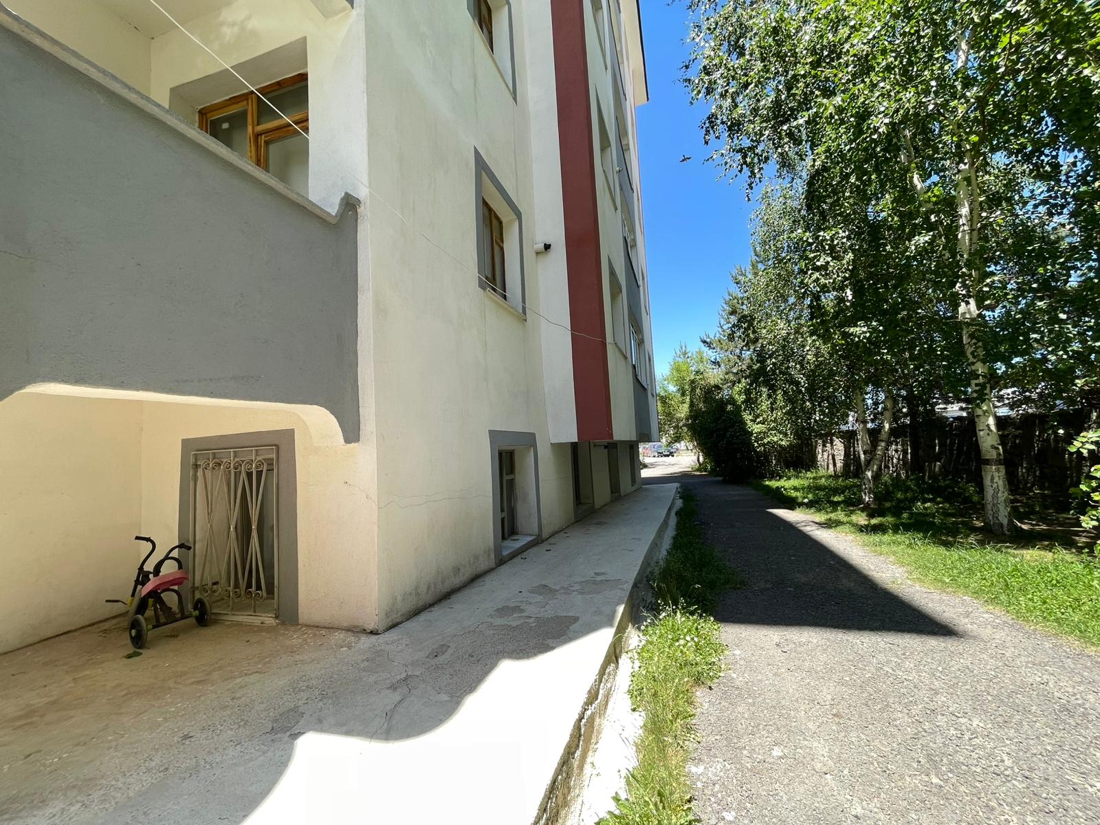 YENİŞEHİR'DE SATILIK BODRUM